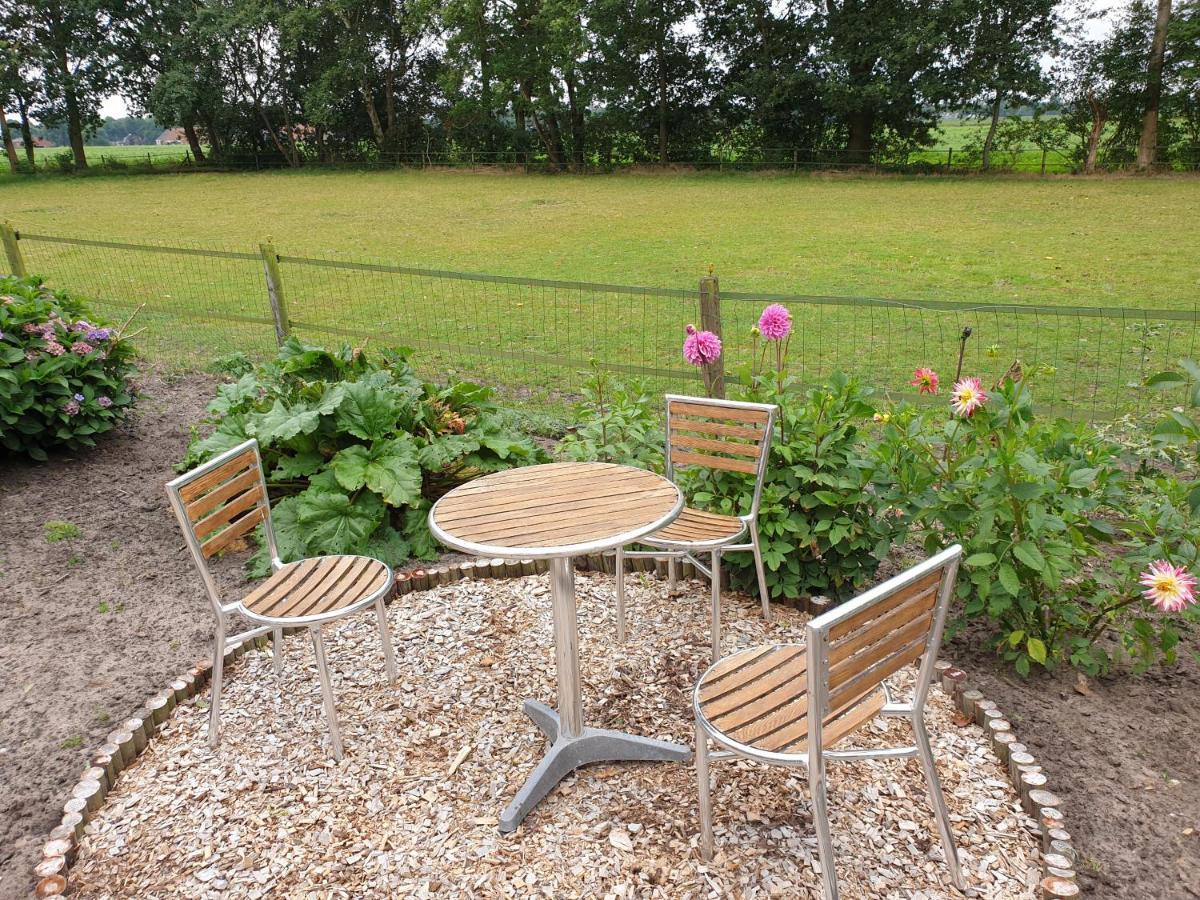 Westert Hoeve Vriescheloo Exteriör bild
